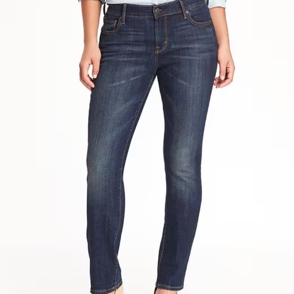 Old Navy Curvy Mid-Rise Straight Leg Jean
